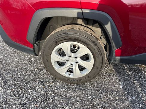 Used 2024 Toyota RAV4 LE image 19