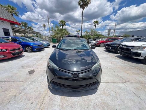 Used 2019 Toyota Corolla LE FWD image 1