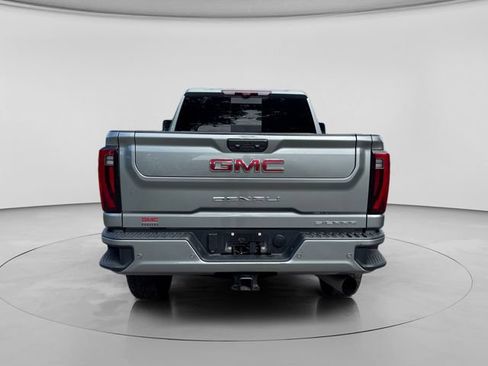 Used 2026 GMC Sierra 3500 Denali w/ Denali Reserve Package AWD/4WD image 4