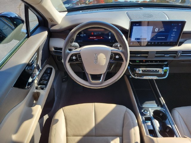 Used 2024 Lincoln Corsair Reserve w/ Equipment Group 201A AWD/4WD image 26