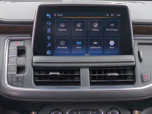 Used 2023 Chevrolet Tahoe High Country w/ Advanced Technology Package AWD/4WD image 21