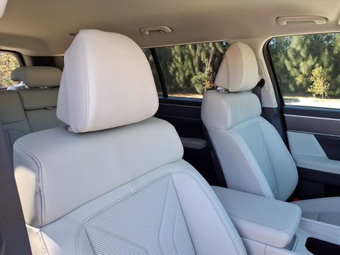 New 2026 Hyundai Santa Fe SEL image 19