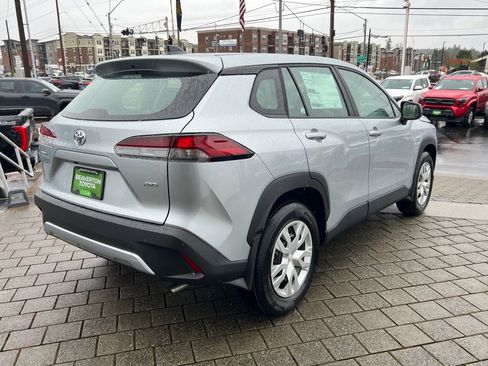 New 2026 Toyota Corolla Cross L image 5