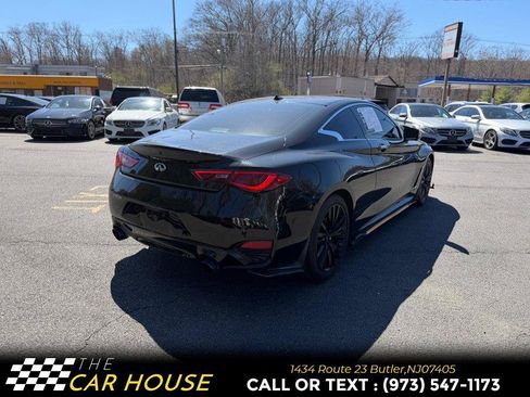 Used 2018 INFINITI Q60 3.0t Luxe w/ Sensory Package 3.0T Luxe AWD/4WD image 8