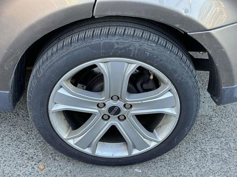 Used 2012 Land Rover Range Rover Sport Limited Edition image 9