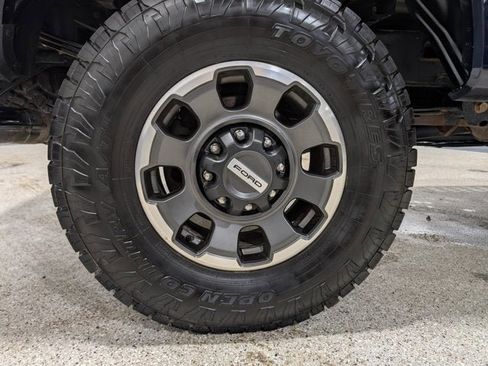 Used 2023 Ford F250 Lariat w/ Tremor Off-Road Package image 13