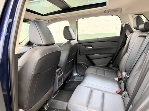 Used 2026 Nissan Rogue SV w/ SV Premium Package AWD/4WD image 21