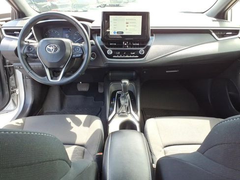 Used 2025 Toyota Corolla SE FWD image 7