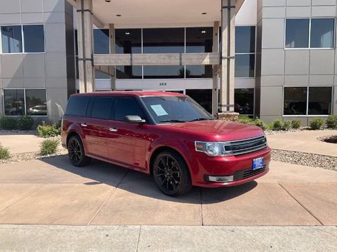 Used 2016 Ford Flex SEL w/ Equipment Group 202A AWD/4WD image 2