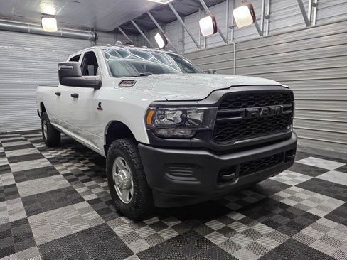 Used 2023 RAM 3500 Tradesman AWD/4WD image 5