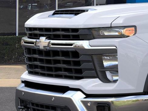 New 2026 Chevrolet Silverado 3500 LT image 39