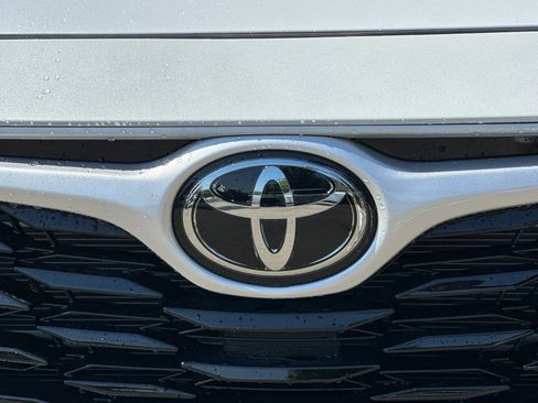 Used 2026 Toyota Highlander XLE AWD/4WD image 46