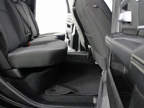 Used 2024 RAM 2500 Big Horn w/ Bed Utility Group image 18