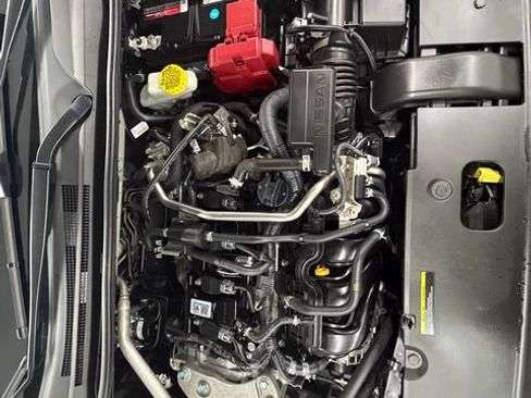 Certified 2025 Nissan Sentra SV FWD image 9