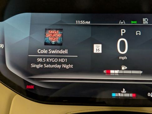 Used 2024 Land Rover Range Rover SV image 35