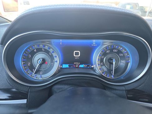 Used 2021 Chrysler 300 S image 11