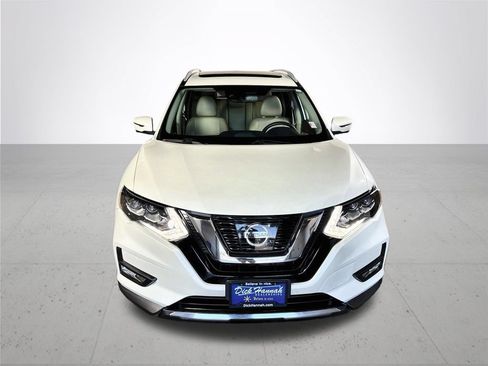 Used 2017 Nissan Rogue SL w/ SL Premium Package AWD/4WD image 3