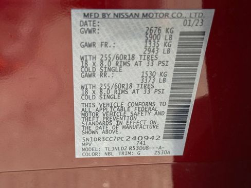 Used 2023 Nissan Pathfinder SL AWD/4WD image 34