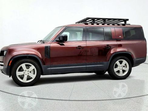 Used 2023 Land Rover Defender 130 SE AWD/4WD image 8