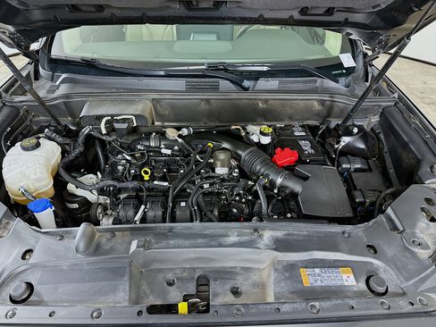 Used 2022 Lincoln Nautilus FWD w/ Premium Package image 33