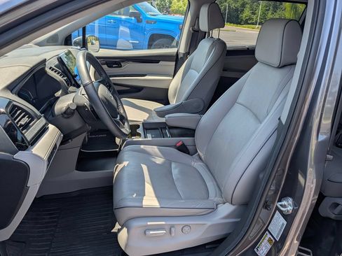 Used 2024 Honda Odyssey Elite image 22