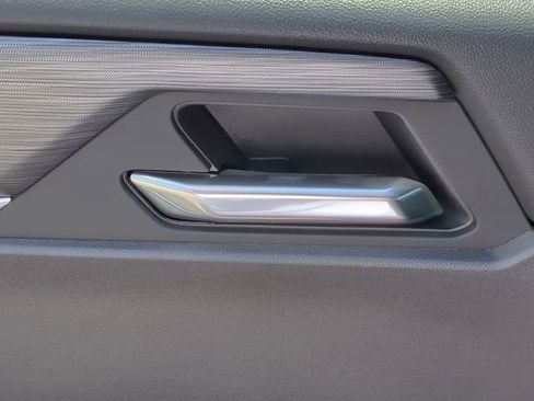 New 2025 GMC Acadia Elevation image 36