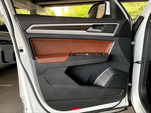 Used 2022 Volkswagen Atlas SE image 21