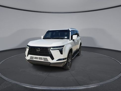 Used 2024 Lexus GX 550 w/ Accessory Package (Z1) AWD/4WD image 4