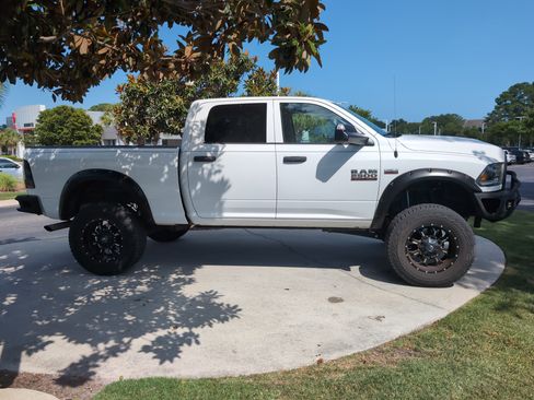 Used 2016 RAM 2500 Tradesman w/ Popular Equipment Group AWD/4WD image 11