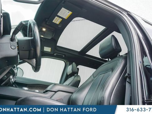 Used 2021 Ford Expedition Limited image 18
