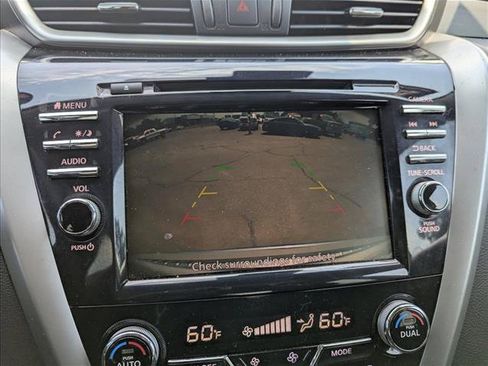 Used 2020 Nissan Murano S w/ Technology Package FWD image 18