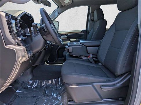 Used 2026 Chevrolet Silverado 2500 LT w/ Z71 Off-Road Package AWD/4WD image 15