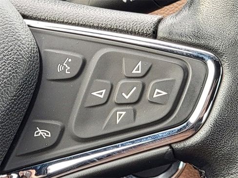 Used 2019 Chevrolet Cruze Diesel w/ Sun And Sound Package image 34