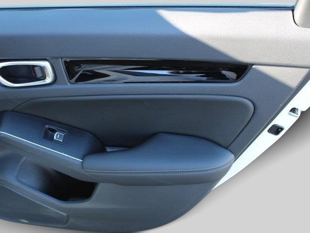 Used 2025 Honda Civic Sport Touring image 24