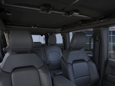 New 2026 Ford Bronco Badlands AWD/4WD image 12