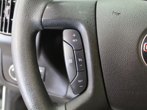 Used 2020 GMC Savana 3500 LT w/ LT Preferred Equipment Group image 10