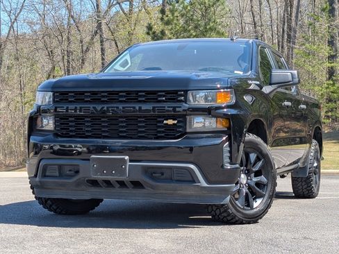 Used 2021 Chevrolet Silverado 1500 Custom image 4