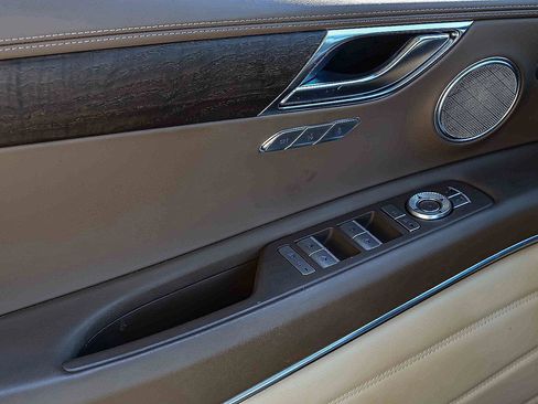 Used 2023 Genesis GV80 2.5T w/ Prestige Package image 16