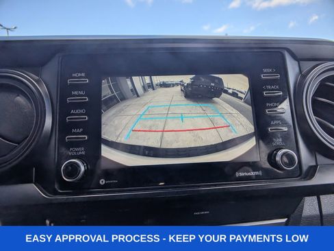 Used 2020 Toyota Tacoma SR image 21