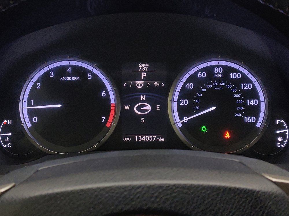 Used 2015 Lexus RC 350 w/ Luxury Package RWD image 23