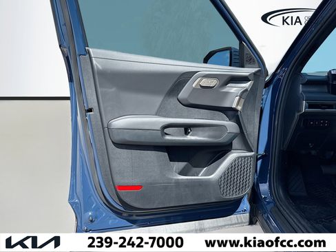 New 2027 Kia Telluride S image 23