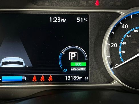 Used 2024 Nissan Leaf SV Plus image 17