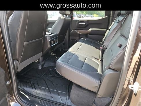 Used 2019 Chevrolet Silverado 1500 High Country w/ Technology Package AWD/4WD image 29