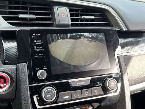 Used 2020 Honda Civic Sport image 49