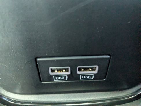 Used 2023 Dodge Charger SXT w/ Blacktop Package RWD image 14