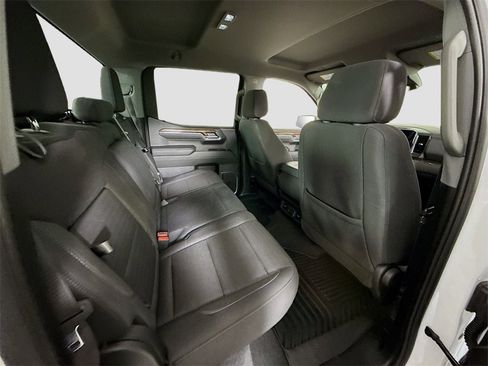 Used 2024 GMC Sierra 1500 Elevation image 19