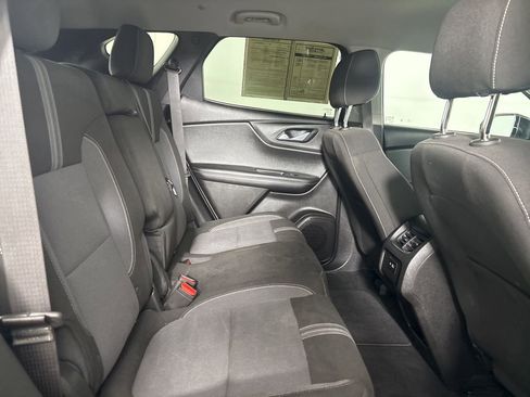 Used 2024 Chevrolet Blazer LT w/ Convenience Package image 24
