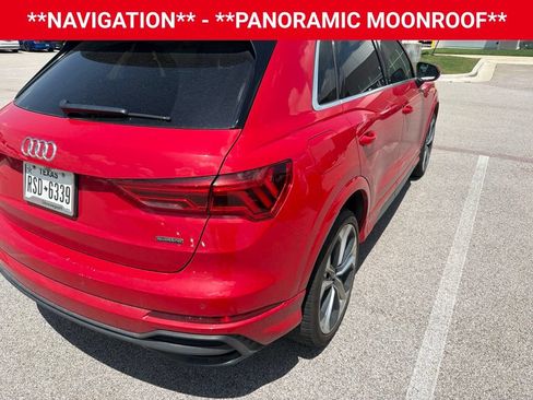 Used 2021 Audi Q3 2.0T Premium Plus w/ Premium Plus Package AWD/4WD image 2
