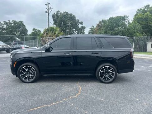 Used 2025 Chevrolet Tahoe RST w/ Comfort Package AWD/4WD image 2