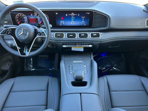 New 2026 Mercedes-Benz GLE 450 4MATIC Coupe image 3